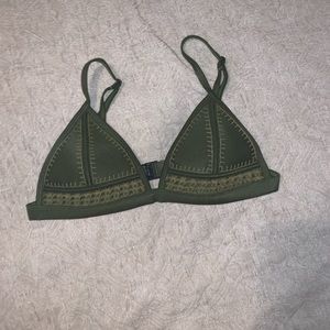 Triangl bikini top